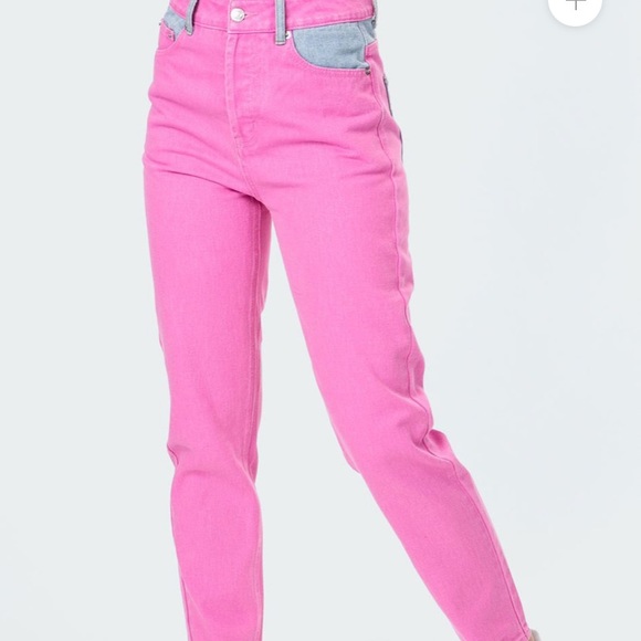 Edikted Pink Mom Jean - Picture 1 of 3